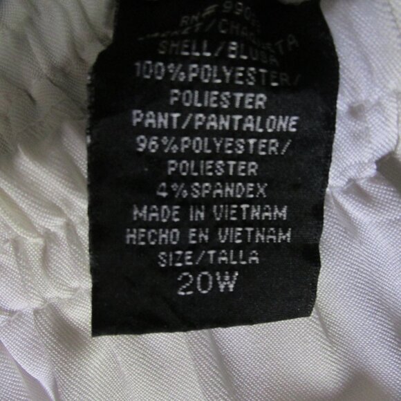 Studio 1 Black Blazer (22W) and White Pants (20W) - Picture 3 of 14